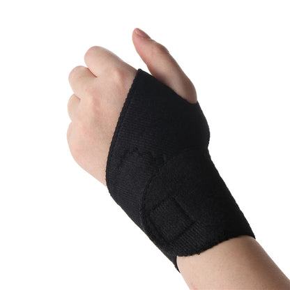Detailansicht der magnetischen Therapie-Elemente in der Handgelenkbandage für verbesserte Durchblutung und Heilung
